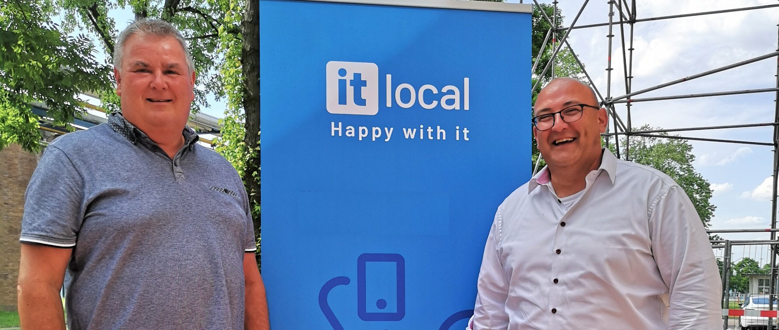 Featured image for “IT Local neemt Clevir over & zet in op de Happy werkplek”